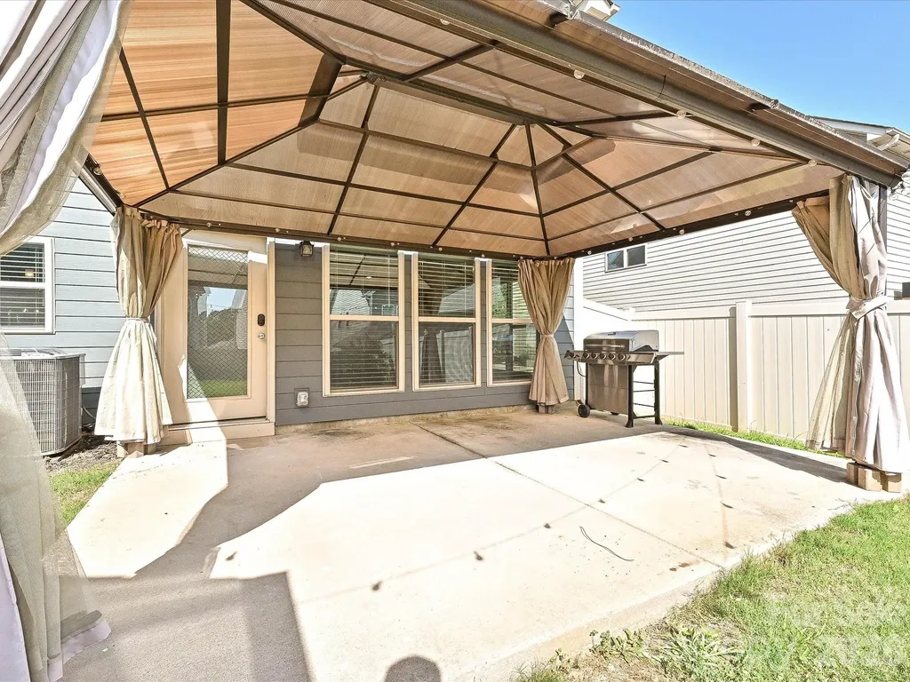 6320 Kennard Drive Charlotte NC 28216