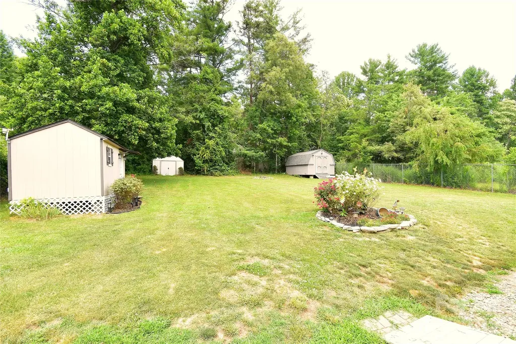 302 Watson Road Arden NC 28704