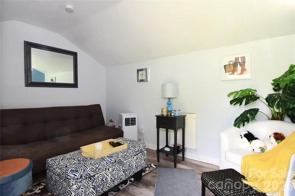 302 Watson Road Arden NC 28704