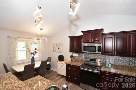 302 Watson Road Arden NC 28704