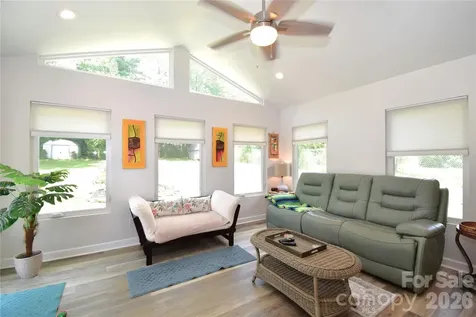 302 Watson Road Arden NC 28704