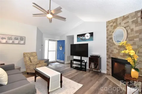 302 Watson Road Arden NC 28704