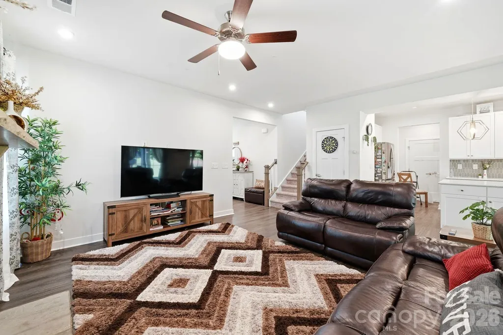 10129 Harvest Gold Drive Charlotte NC 28215