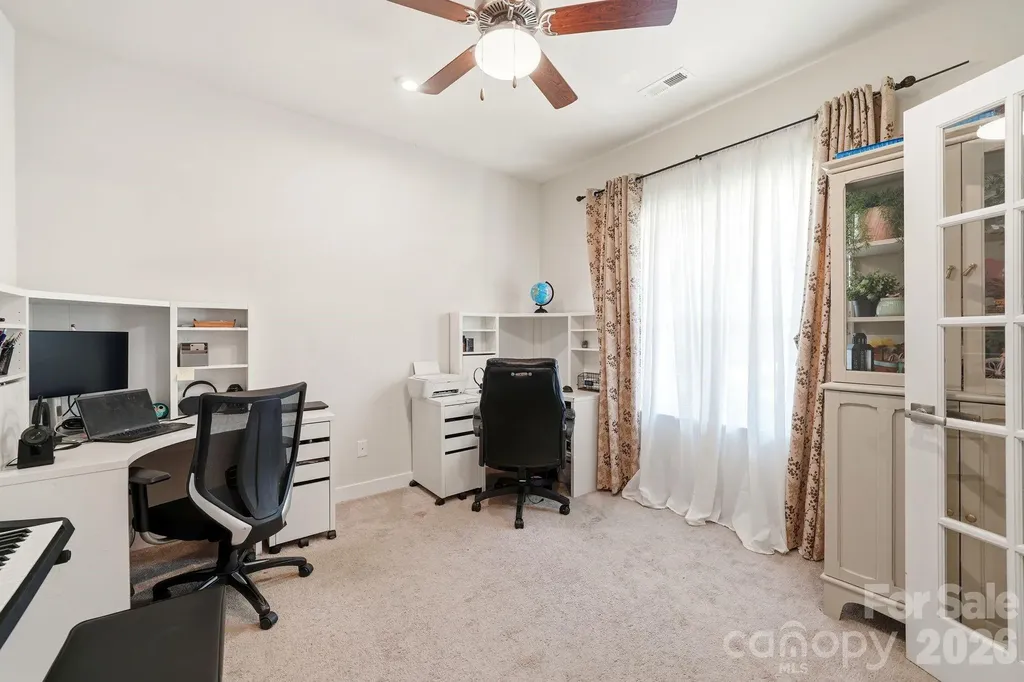 10129 Harvest Gold Drive Charlotte NC 28215