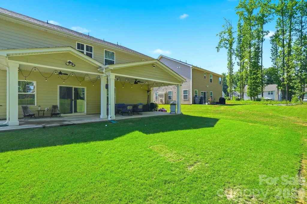 10129 Harvest Gold Drive Charlotte NC 28215