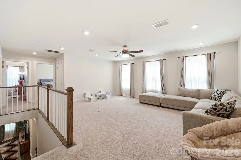 10129 Harvest Gold Drive Charlotte NC 28215
