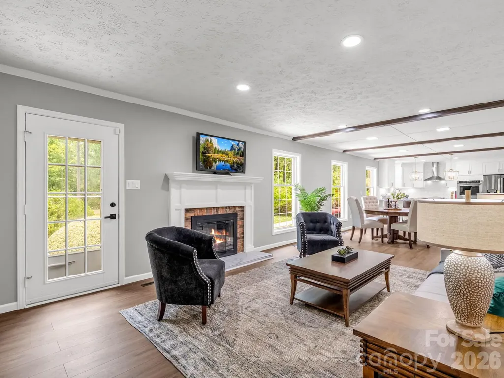 2000 Golf Course Road Columbus NC 28722