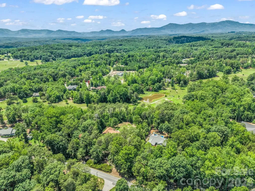 2000 Golf Course Road Columbus NC 28722