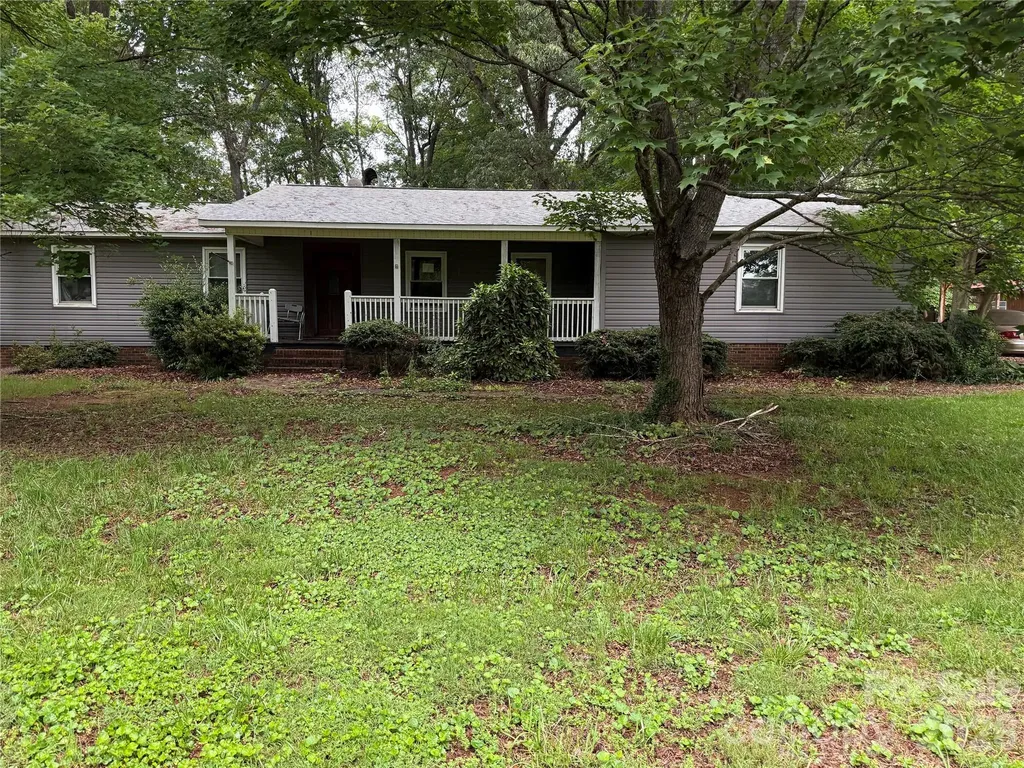 121 Brady Circle Road Statesville NC 28625