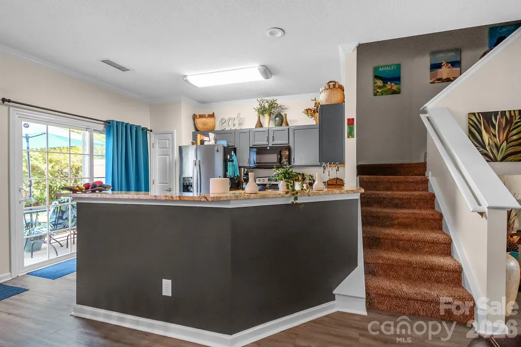 2713 Mill Valley Court Matthews NC 28105