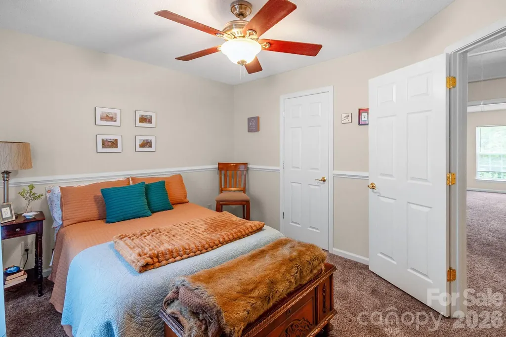 2713 Mill Valley Court Matthews NC 28105