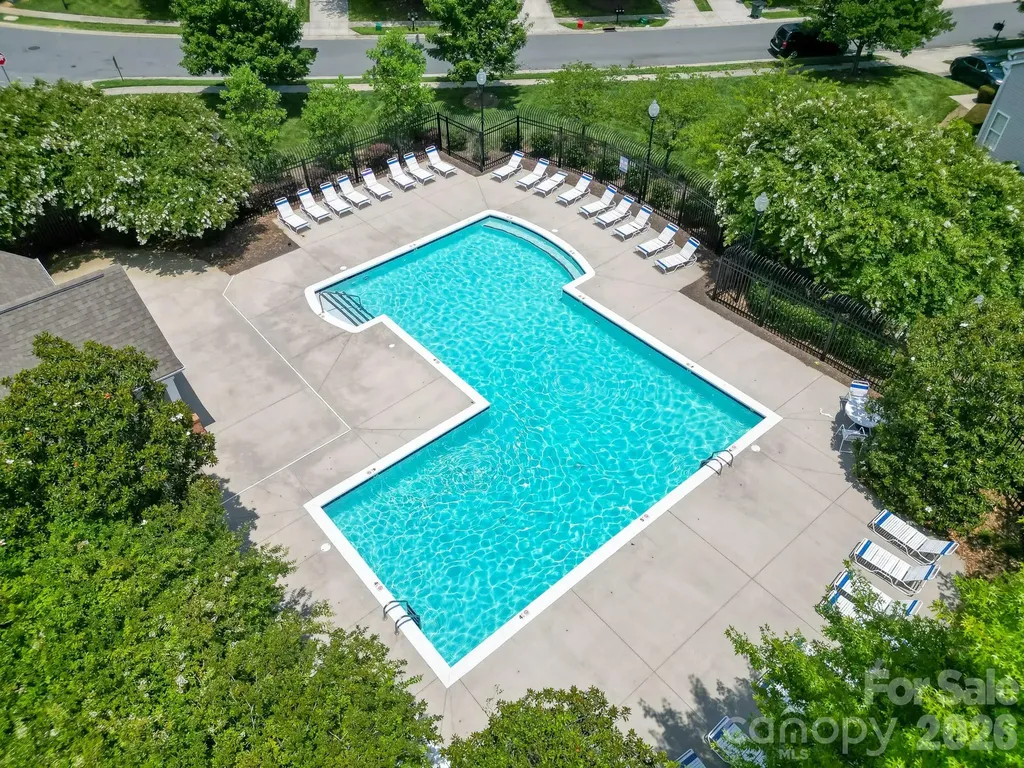 2713 Mill Valley Court Matthews NC 28105