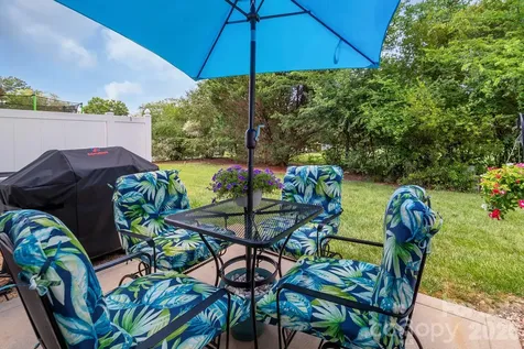 2713 Mill Valley Court Matthews NC 28105
