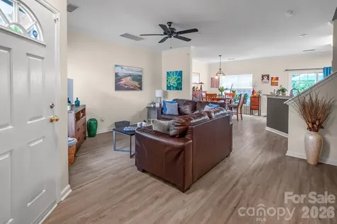 2713 Mill Valley Court Matthews NC 28105