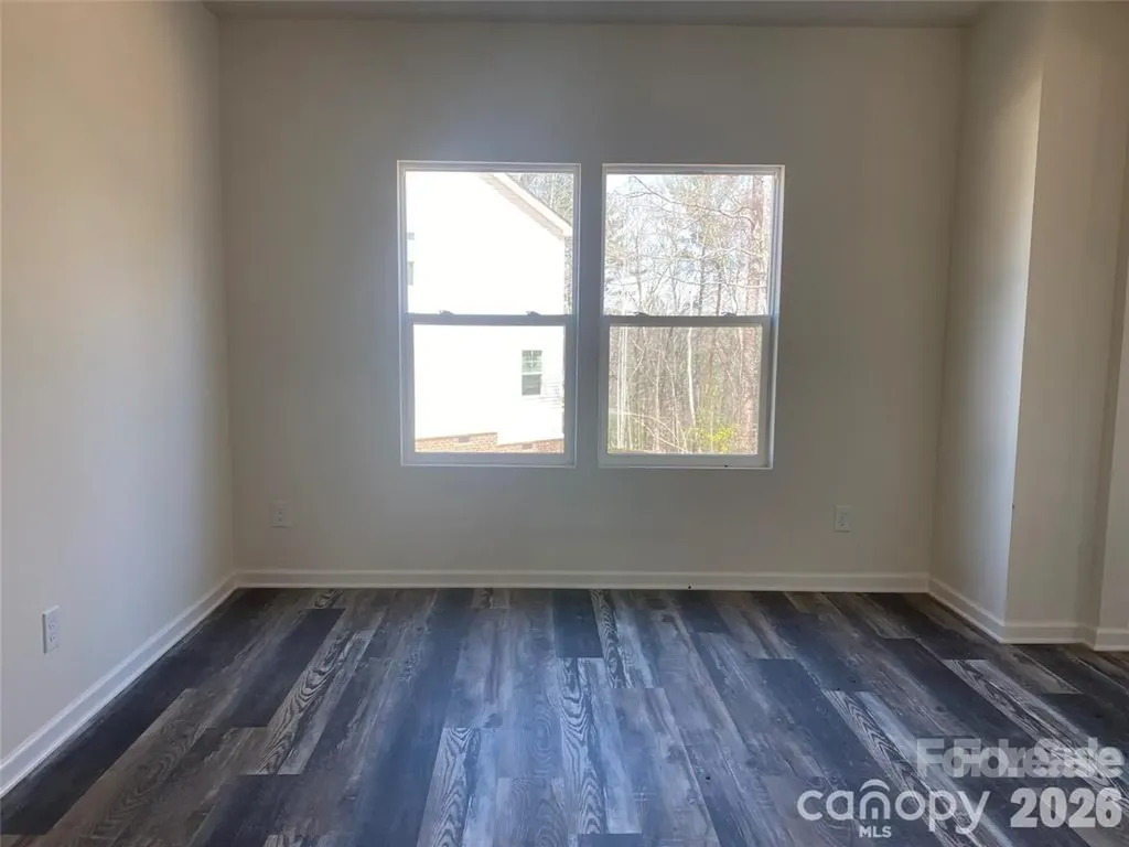 1662 Nicholas Way Hickory NC 28602