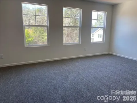 1662 Nicholas Way Hickory NC 28602