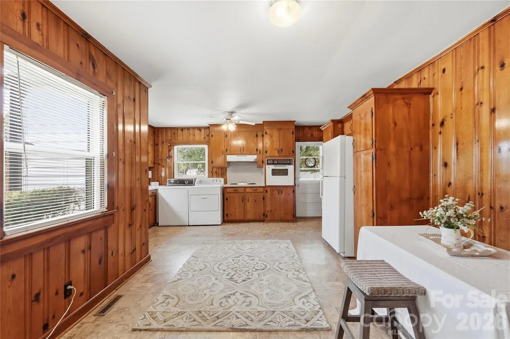 1203 W Gold Street Extension Kings Mountain NC 28086