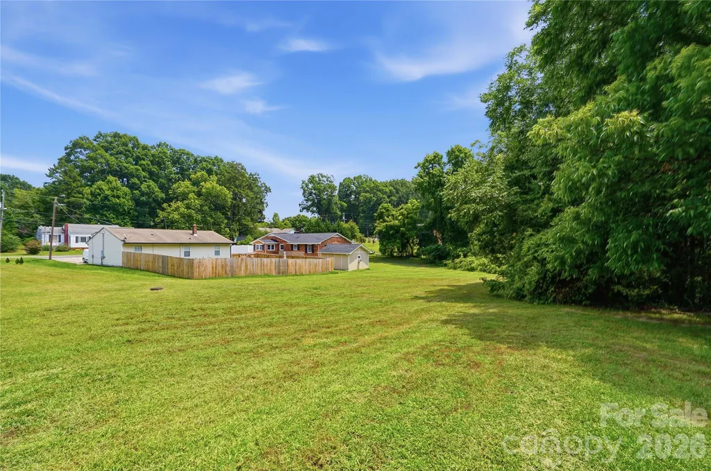 1203 W Gold Street Extension Kings Mountain NC 28086