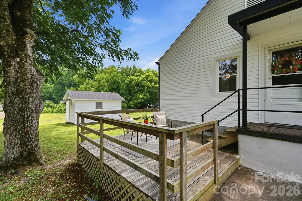 1203 W Gold Street Extension Kings Mountain NC 28086