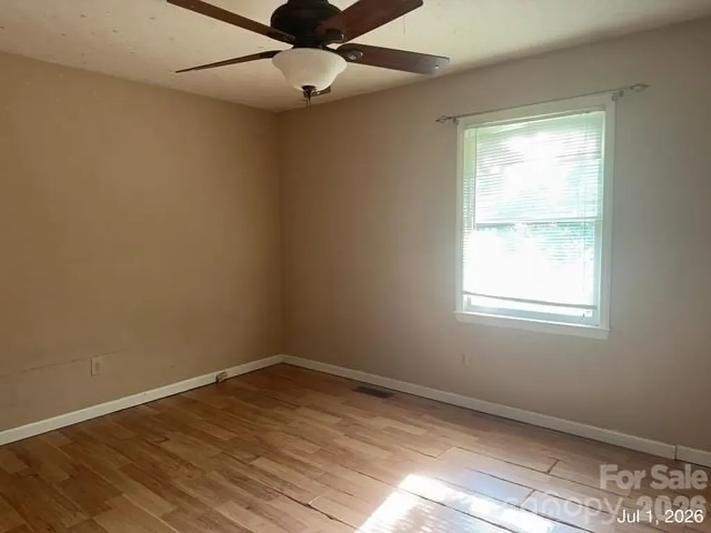 104 Whitley Road Morganton NC 28655