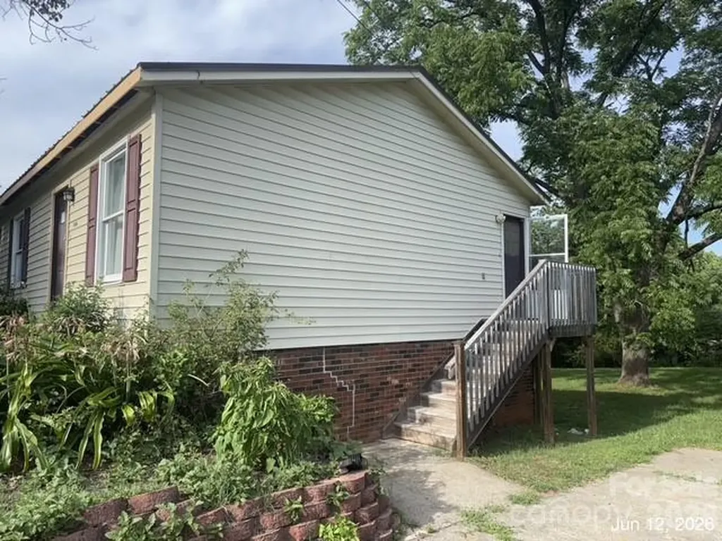 104 Whitley Road Morganton NC 28655
