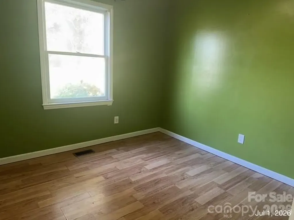 104 Whitley Road Morganton NC 28655