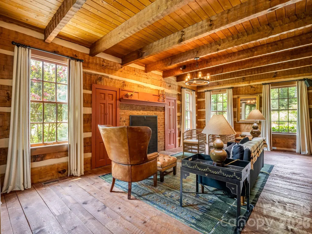 115 Apple Meadow Court Lake Lure NC 28746