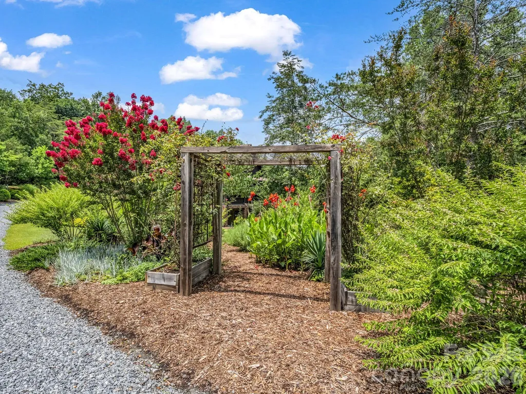 115 Apple Meadow Court Lake Lure NC 28746
