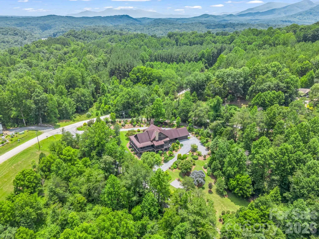 115 Apple Meadow Court Lake Lure NC 28746