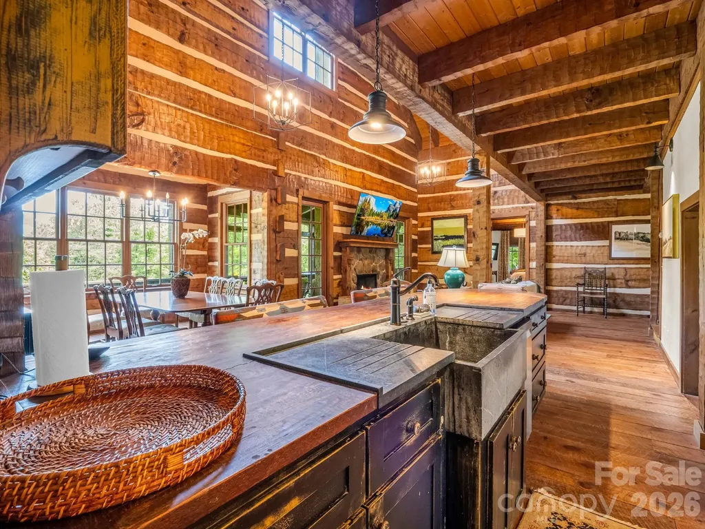 115 Apple Meadow Court Lake Lure NC 28746