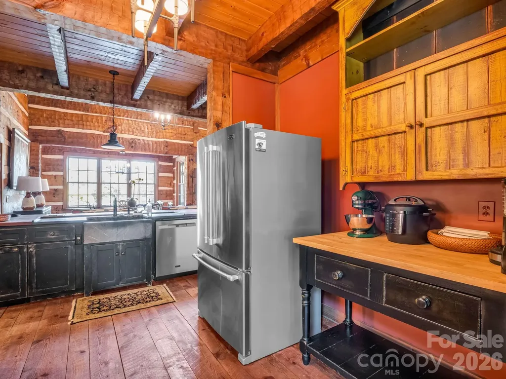 115 Apple Meadow Court Lake Lure NC 28746