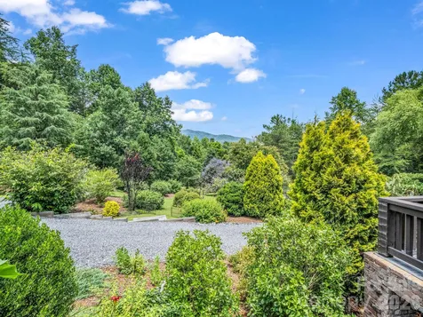 115 Apple Meadow Court Lake Lure NC 28746