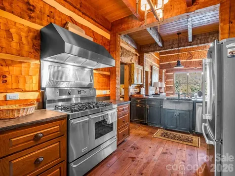 115 Apple Meadow Court Lake Lure NC 28746