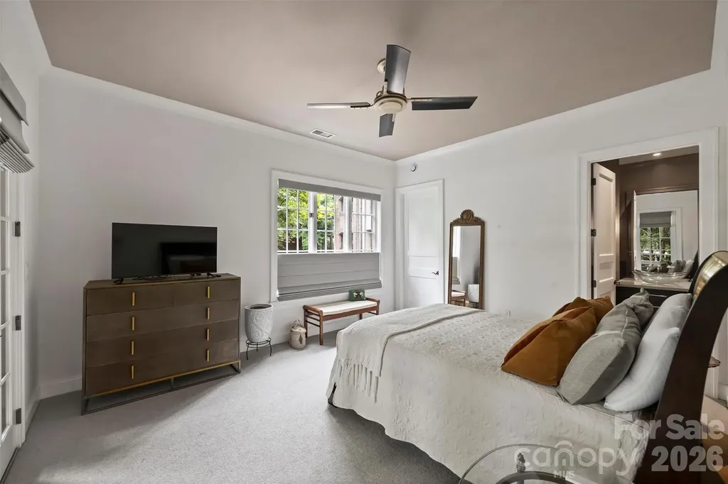 241 Queens Road Charlotte NC 28204