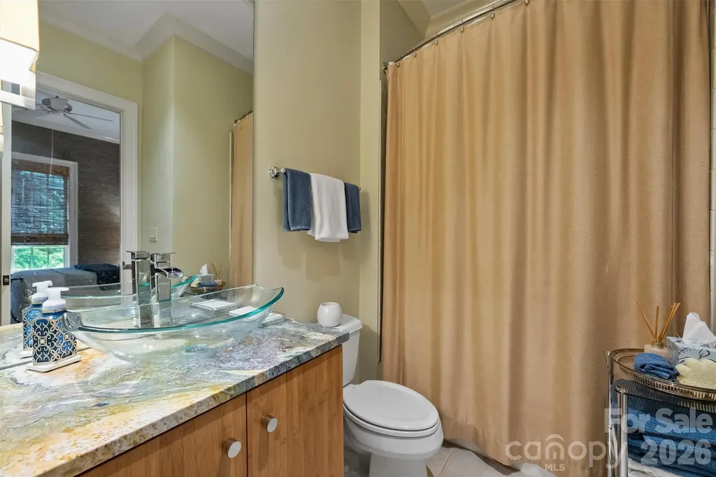 241 Queens Road Charlotte NC 28204