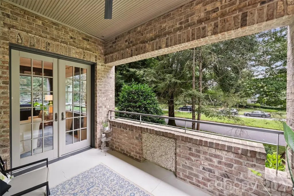 241 Queens Road Charlotte NC 28204