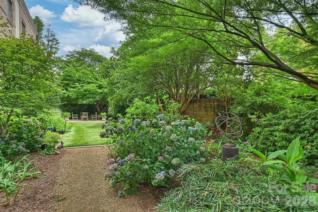 241 Queens Road Charlotte NC 28204