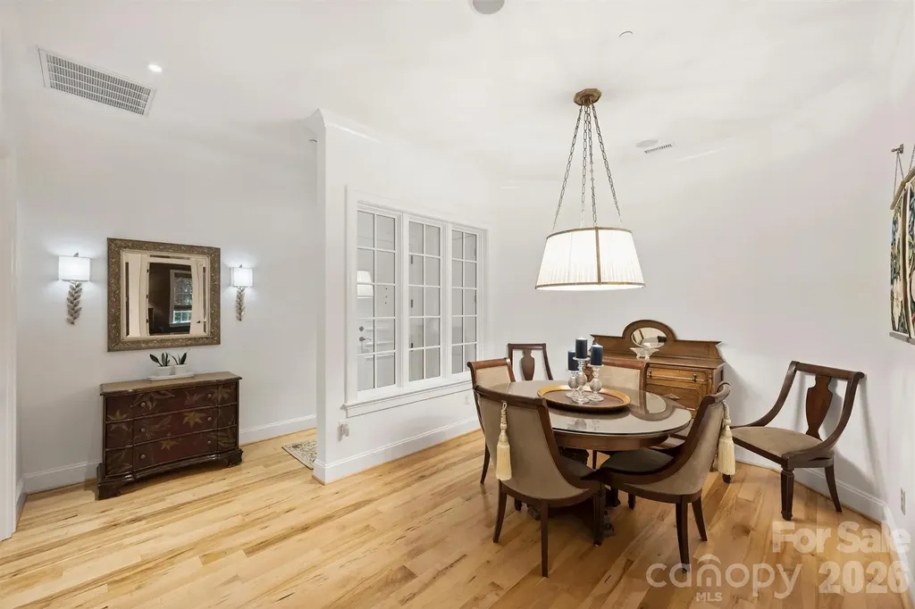241 Queens Road Charlotte NC 28204