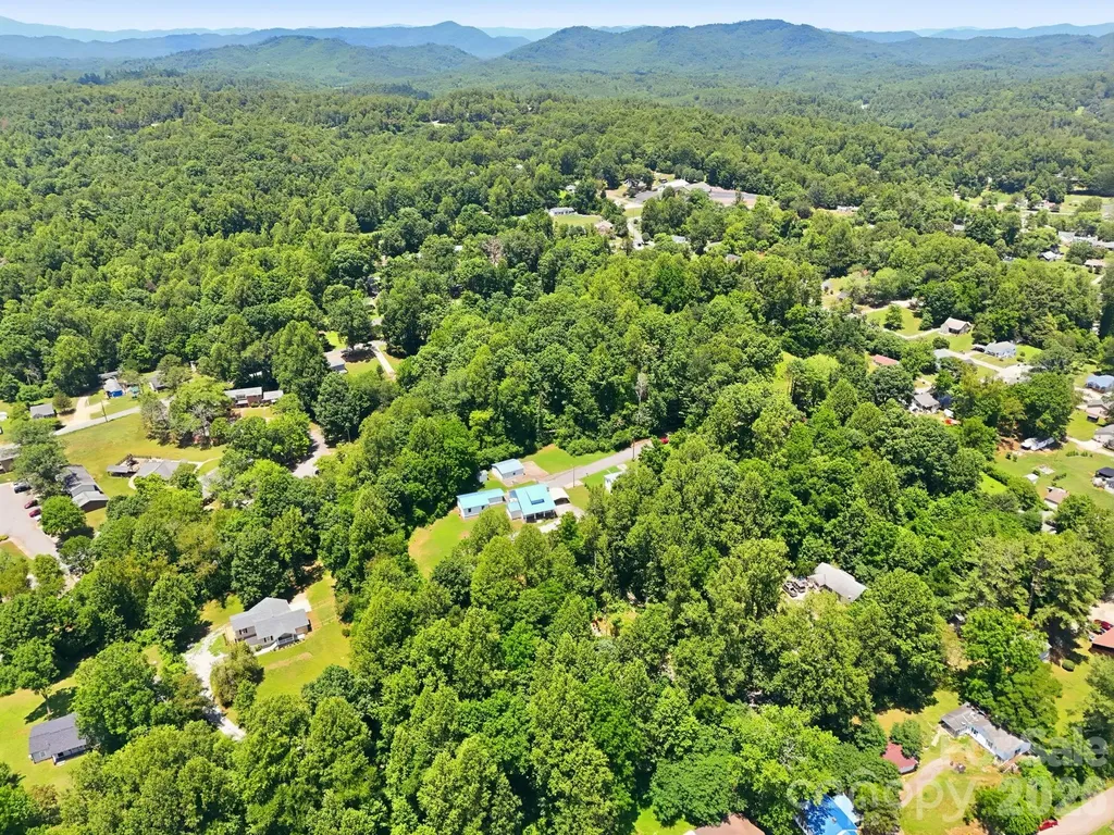 1231 Caldwell Place NW Lenoir NC 28645