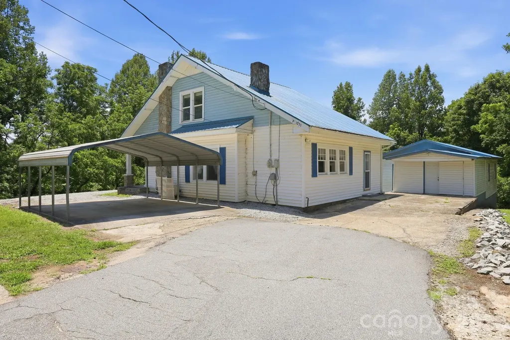 1231 Caldwell Place NW Lenoir NC 28645