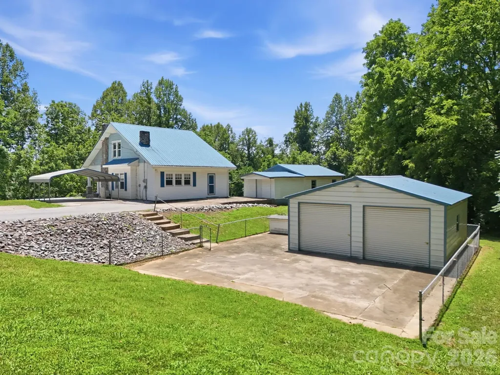 1231 Caldwell Place NW Lenoir NC 28645