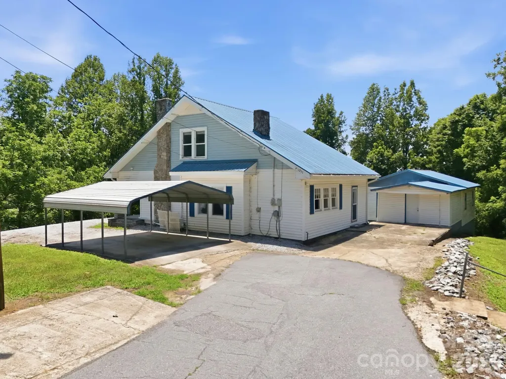 1231 Caldwell Place NW Lenoir NC 28645