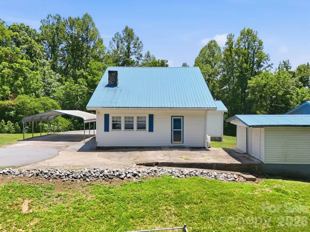 1231 Caldwell Place NW Lenoir NC 28645