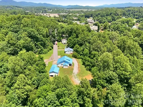 1231 Caldwell Place NW Lenoir NC 28645