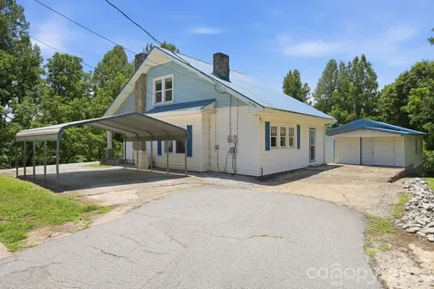 1231 Caldwell Place NW Lenoir NC 28645
