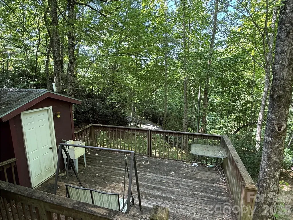 52 Starshine Ridge Whittier NC 28789
