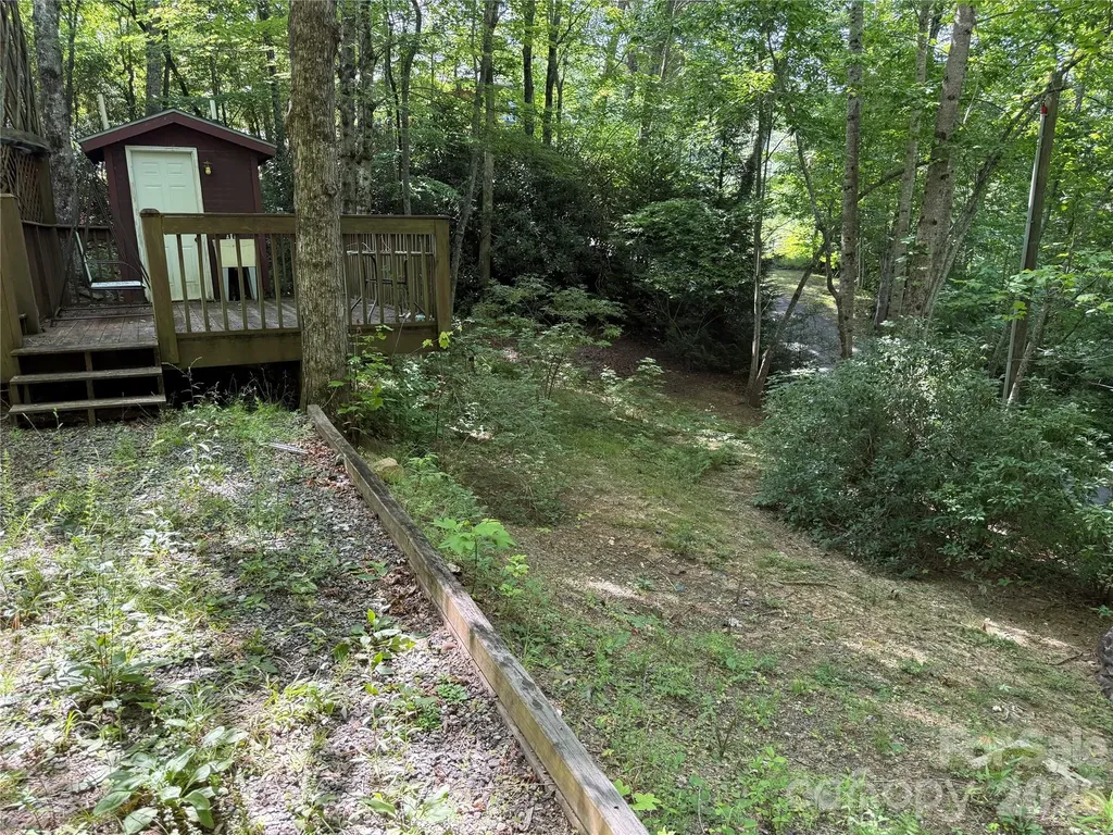 52 Starshine Ridge Whittier NC 28789