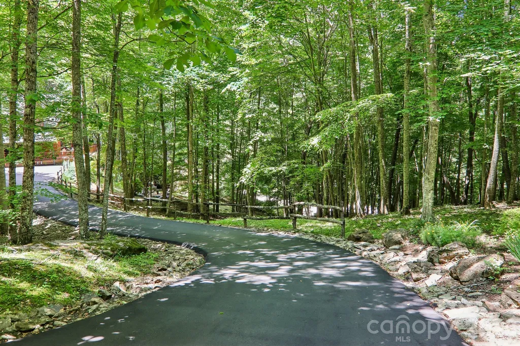 157 Kanusati Trail Maggie Valley NC 28751