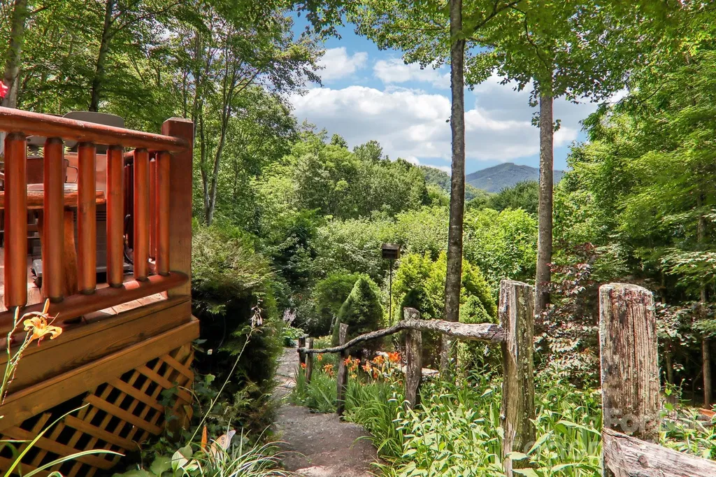 157 Kanusati Trail Maggie Valley NC 28751