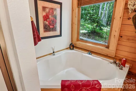 157 Kanusati Trail Maggie Valley NC 28751